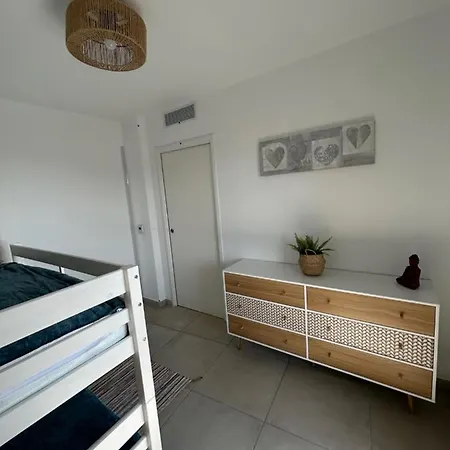 T3 - Iconic - Centre Apartmán